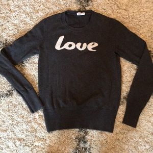 Gap sweater